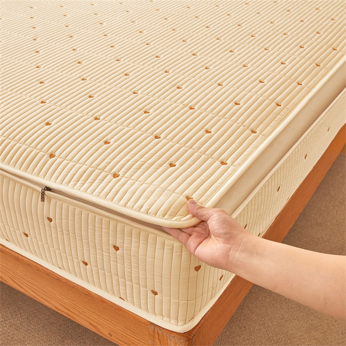 91家纺网 家纺一手货源 找家纺 伊人坊 2025新款A类水洗棉六面全包棉花夹棉床笠 爱心米白