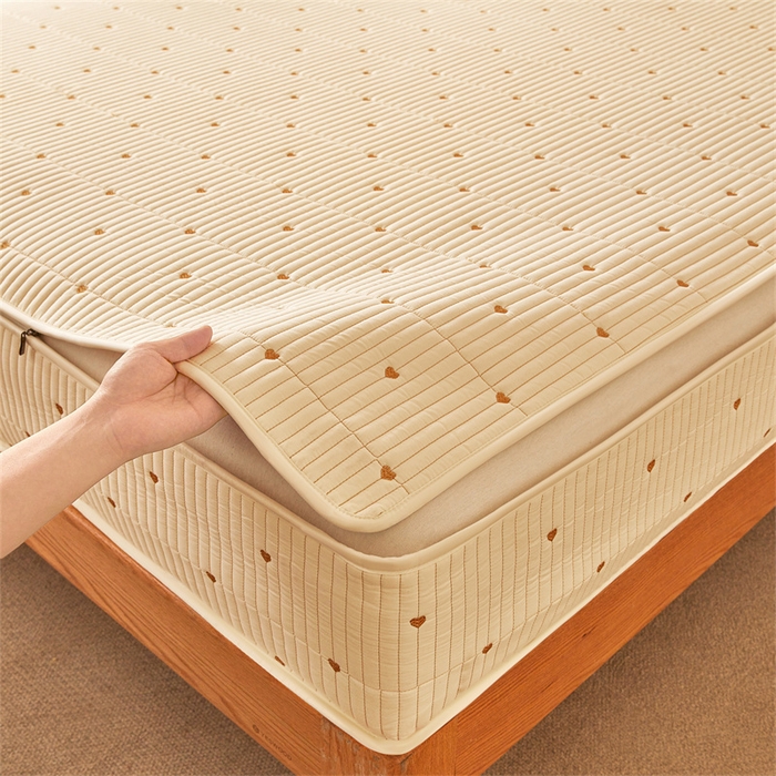 91家纺网 家纺一手货源 找家纺 伊人坊 2025新款A类水洗棉六面全包棉花夹棉床笠 爱心米白