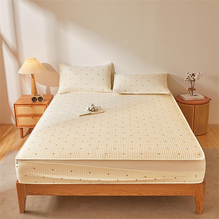 91家纺网 家纺一手货源 找家纺 伊人坊 2025新款A类水洗棉六面全包棉花夹棉床笠 爱心米白