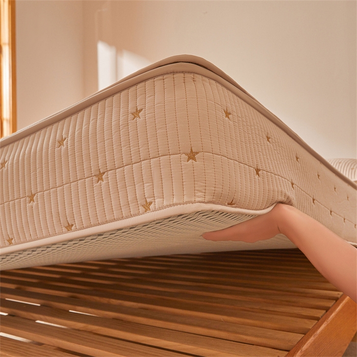 91家纺网 家纺一手货源 找家纺 伊人坊 2025新款A类水洗棉六面全包棉花夹棉床笠 五星咖色