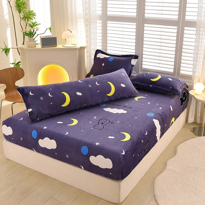 91家纺网 家纺一手货源 找家纺 圣楚家纺 2025新款牛奶绒印花长抱枕 晚安