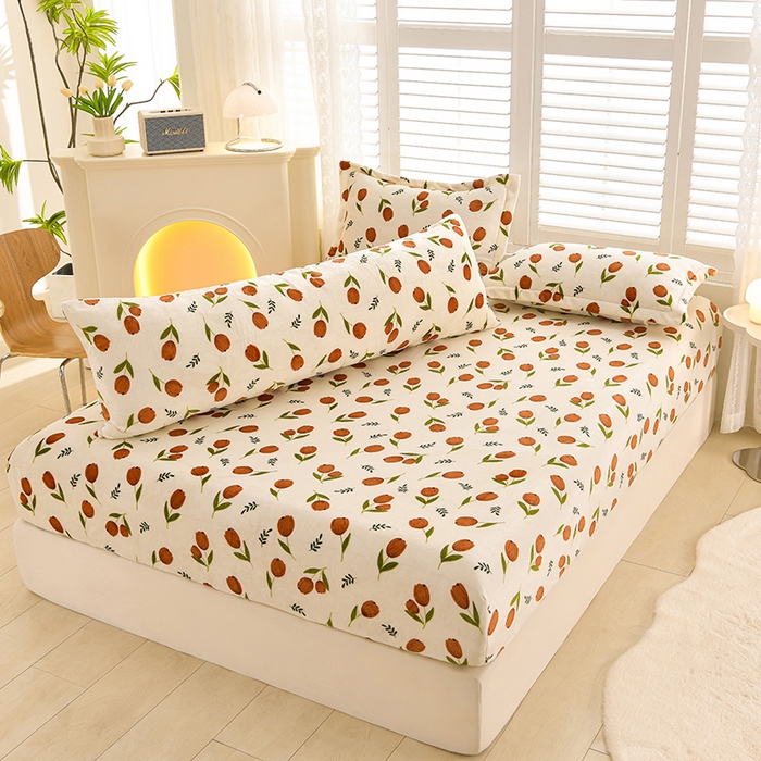 91家纺网 家纺一手货源 找家纺 圣楚家纺 2025新款牛奶绒印花长抱枕 伊人