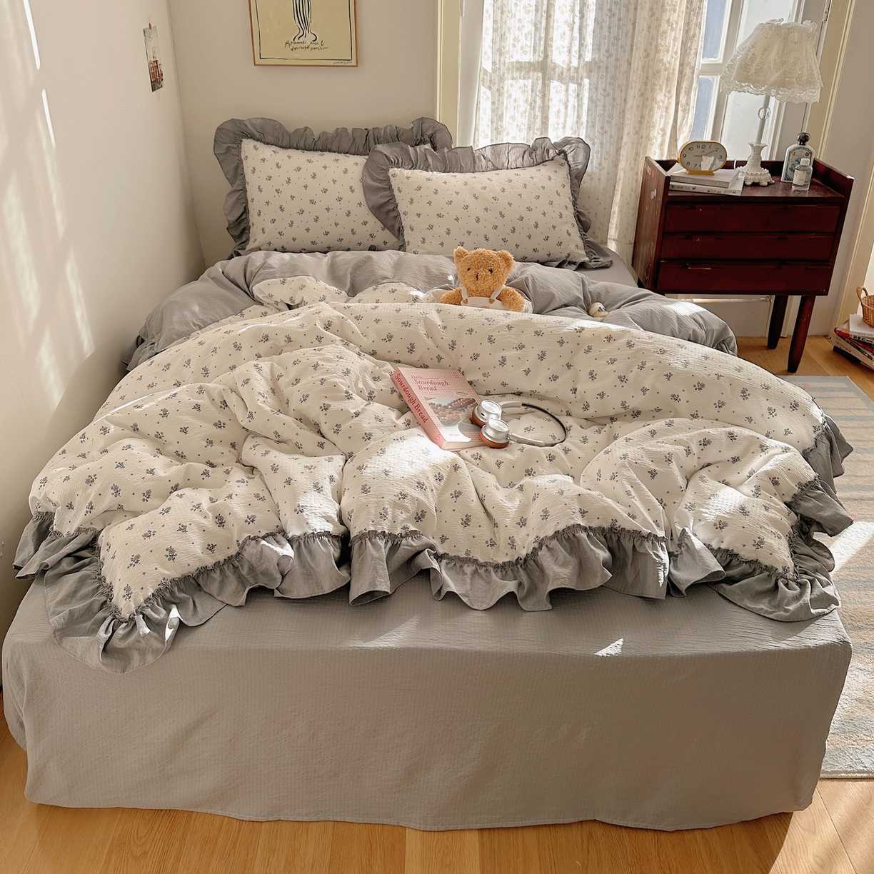 91家纺网 家纺一手货源 找家纺 （总）美乐迪家纺 2026新款法式云感双层纱花边四件套