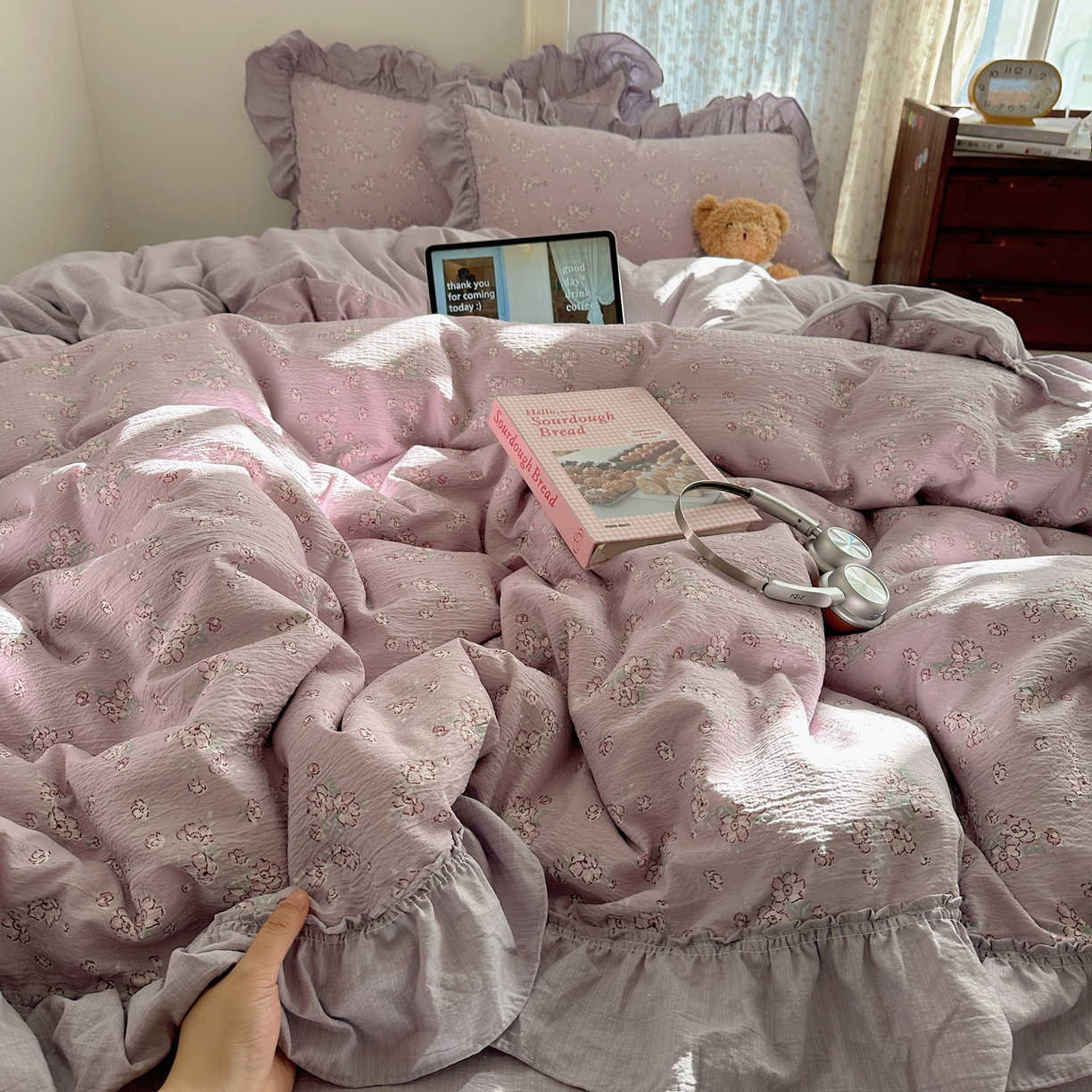 91家纺网 家纺一手货源 找家纺 美乐迪家纺 2026新款法式云感双层纱花边四件套 花梦紫