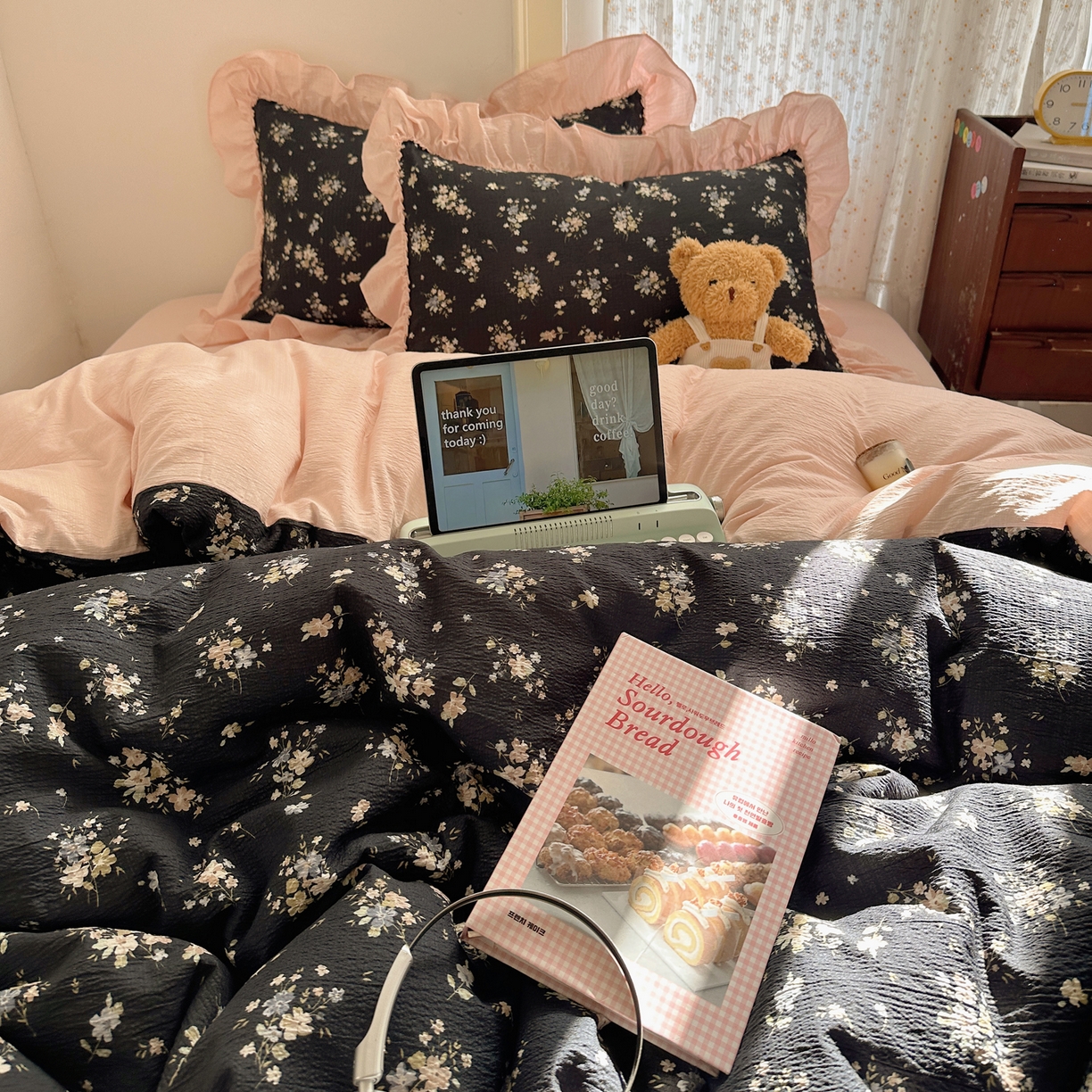 91家纺网 家纺一手货源 找家纺 美乐迪家纺 2026新款法式云感双层纱花边四件套 花仙子