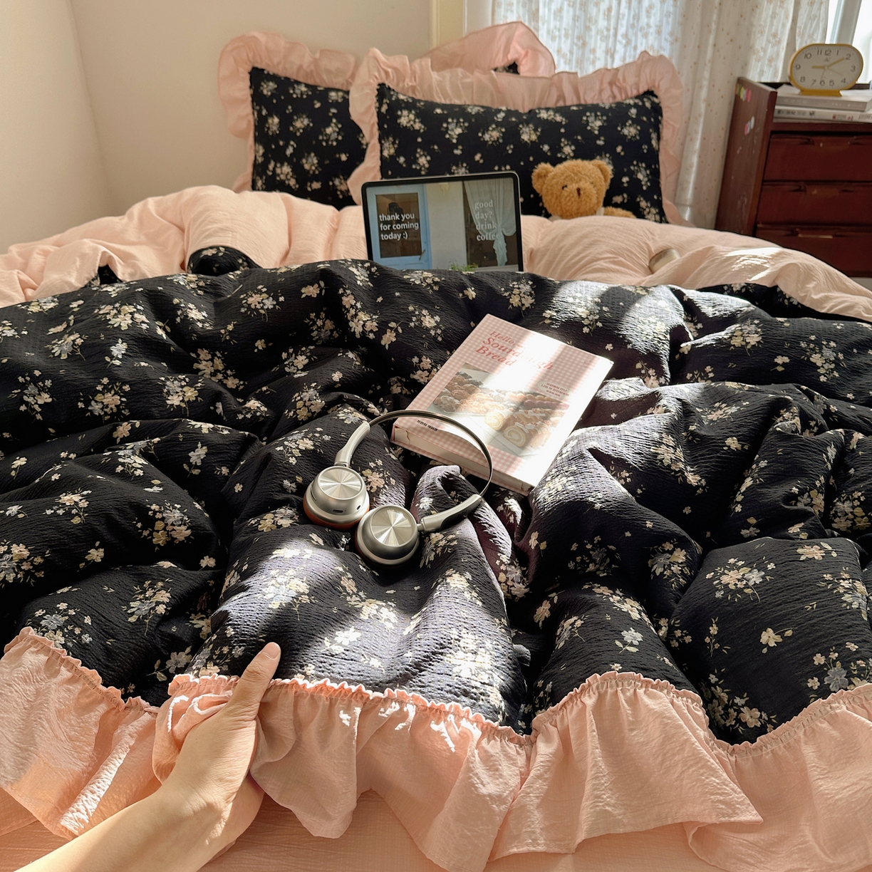 91家纺网 家纺一手货源 找家纺 美乐迪家纺 2026新款法式云感双层纱花边四件套 花仙子