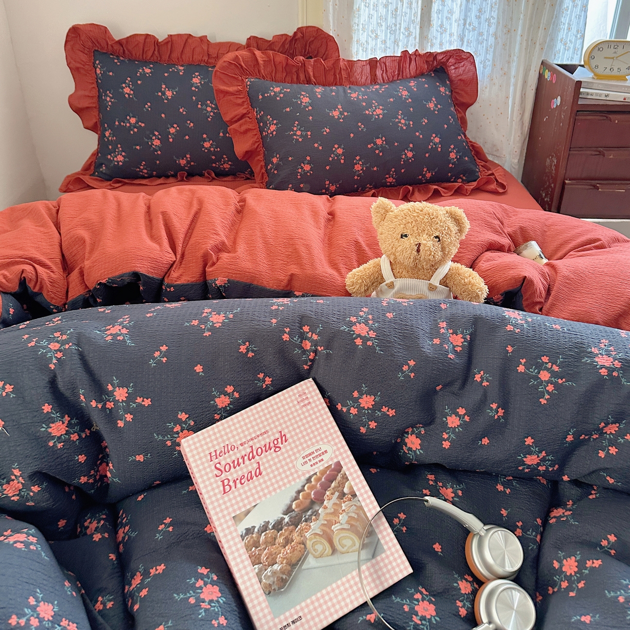 91家纺网 家纺一手货源 找家纺 美乐迪家纺 2026新款法式云感双层纱花边四件套 浪漫小花