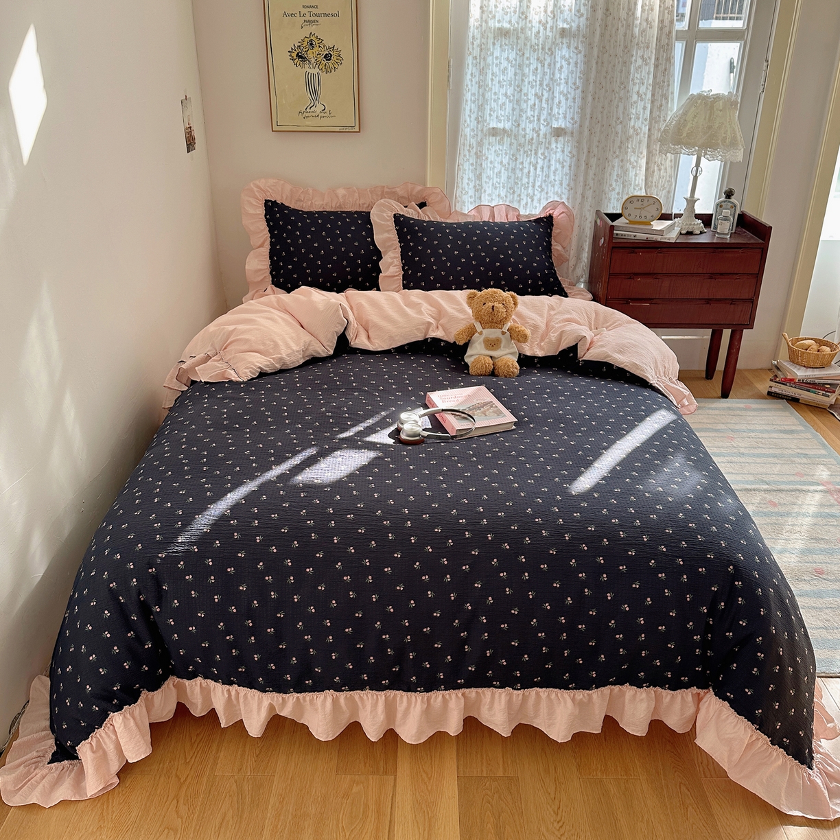 91家纺网 家纺一手货源 找家纺 美乐迪家纺 2026新款法式云感双层纱花边四件套 迷你小花