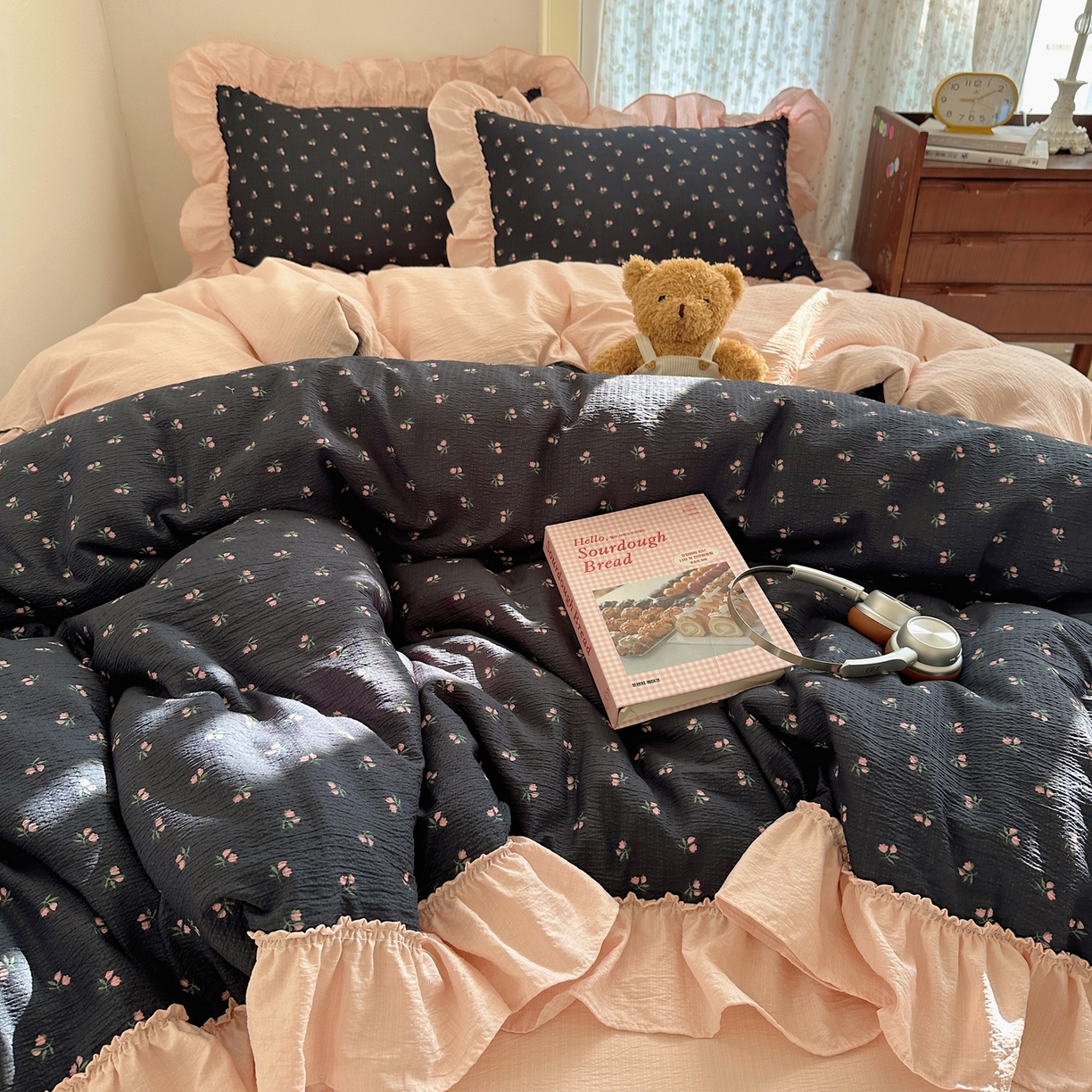 91家纺网 家纺一手货源 找家纺 美乐迪家纺 2026新款法式云感双层纱花边四件套 迷你小花