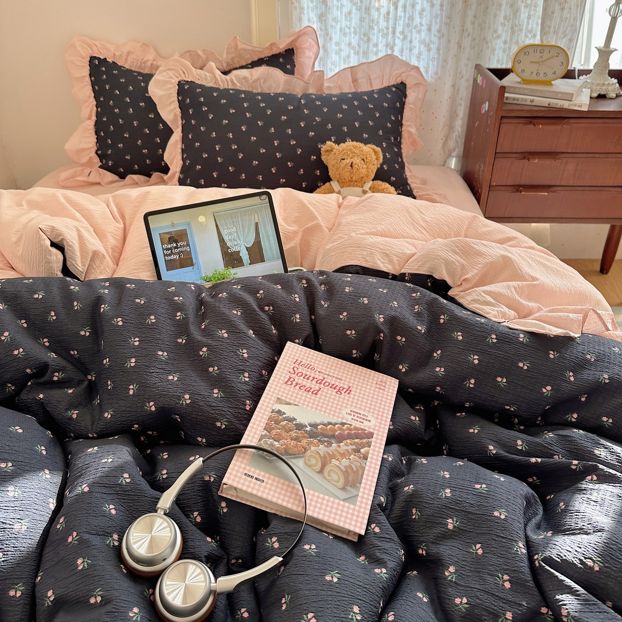 91家纺网 家纺一手货源 找家纺 美乐迪家纺 2026新款法式云感双层纱花边四件套 迷你小花