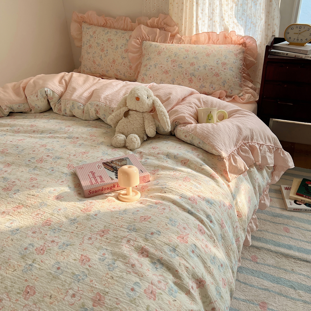 91家纺网 家纺一手货源 找家纺 美乐迪家纺 2026新款法式云感双层纱花边四件套 觅悠悠