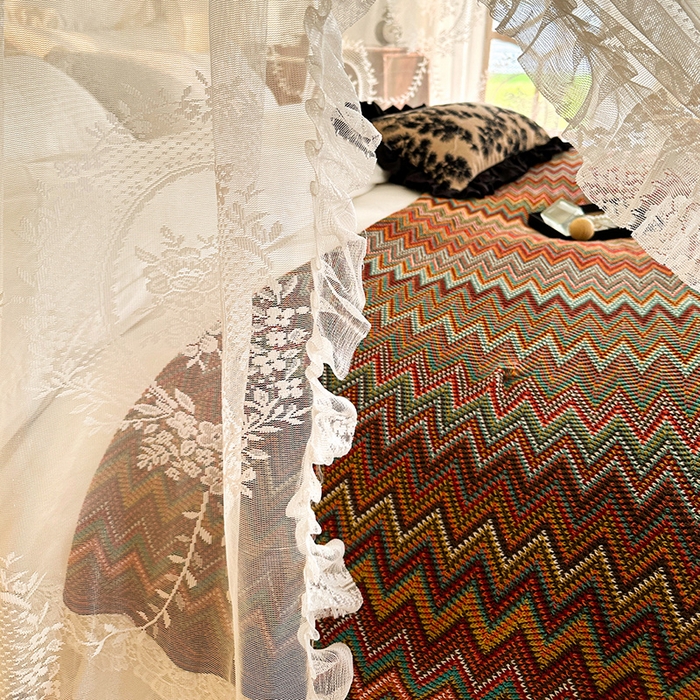 91家纺网 家纺一手货源 找家纺 都市缘蚊帐 2026新款303欧式浪漫导轨蕾丝提花蚊帐 303薇尔庄园-奶油白