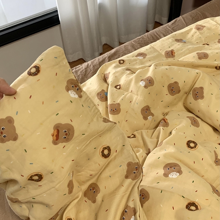 91家纺网 家纺一手货源 找家纺 源启生活 2025新款A类全棉双层纱四件套 曲奇小熊