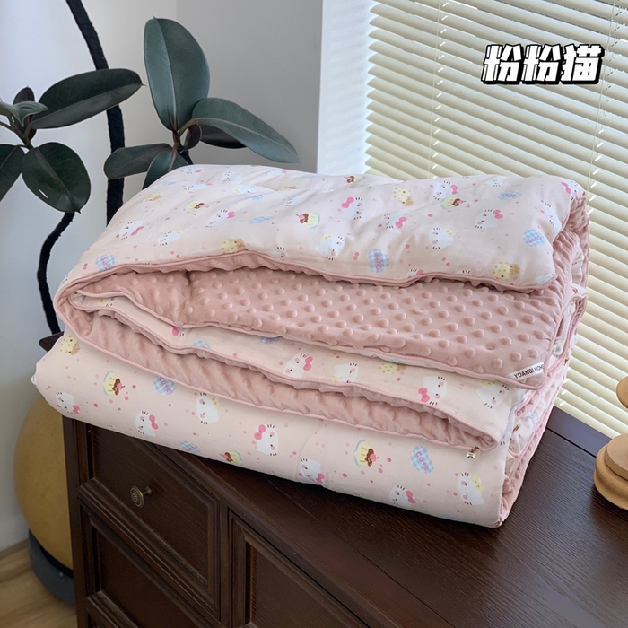 91家纺网 家纺一手货源 找家纺 源启生活 2025新款豆豆被 粉粉猫