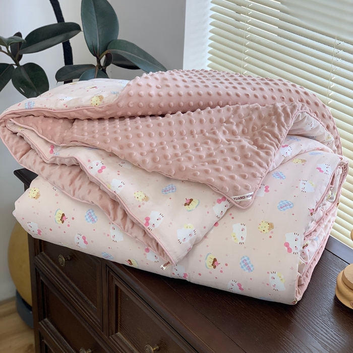 91家纺网 家纺一手货源 找家纺 源启生活 2025新款豆豆被 粉粉猫