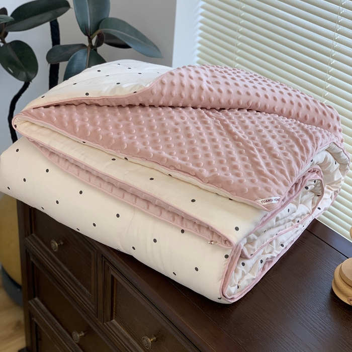 91家纺网 家纺一手货源 找家纺 源启生活 2025新款豆豆被 粉赫本