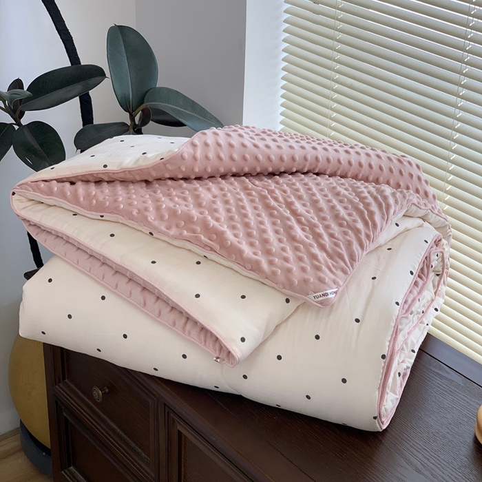 91家纺网 家纺一手货源 找家纺 源启生活 2025新款豆豆被 粉赫本