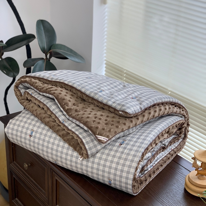 91家纺网 家纺一手货源 找家纺 源启生活 2025新款豆豆被 乐野