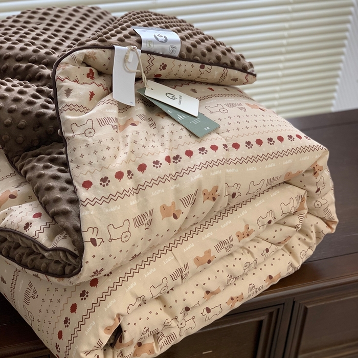 91家纺网 家纺一手货源 找家纺 源启生活 2025新款豆豆被 圣诞可露丽