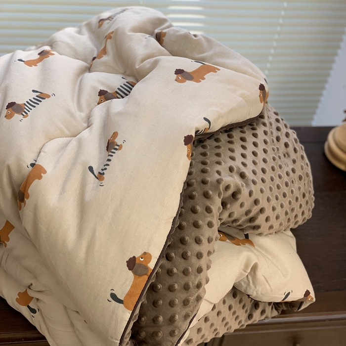 91家纺网 家纺一手货源 找家纺 源启生活 2025新款豆豆被 修修狗