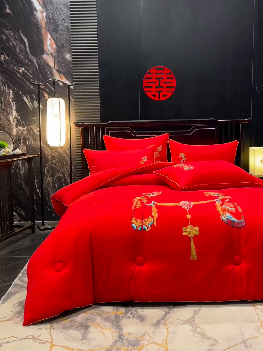 91家纺网 家纺一手货源 找家纺 （总）啊雅家居 2026新款结婚大红套装被芯床垫枕芯大豆棉新婚套装