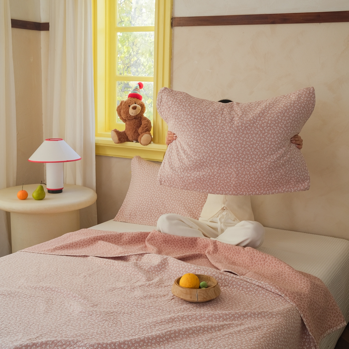 91家纺网 家纺一手货源 找家纺 沐瑟家纺 2026新款全棉四层纱布无印枕巾 枫叶-粉色