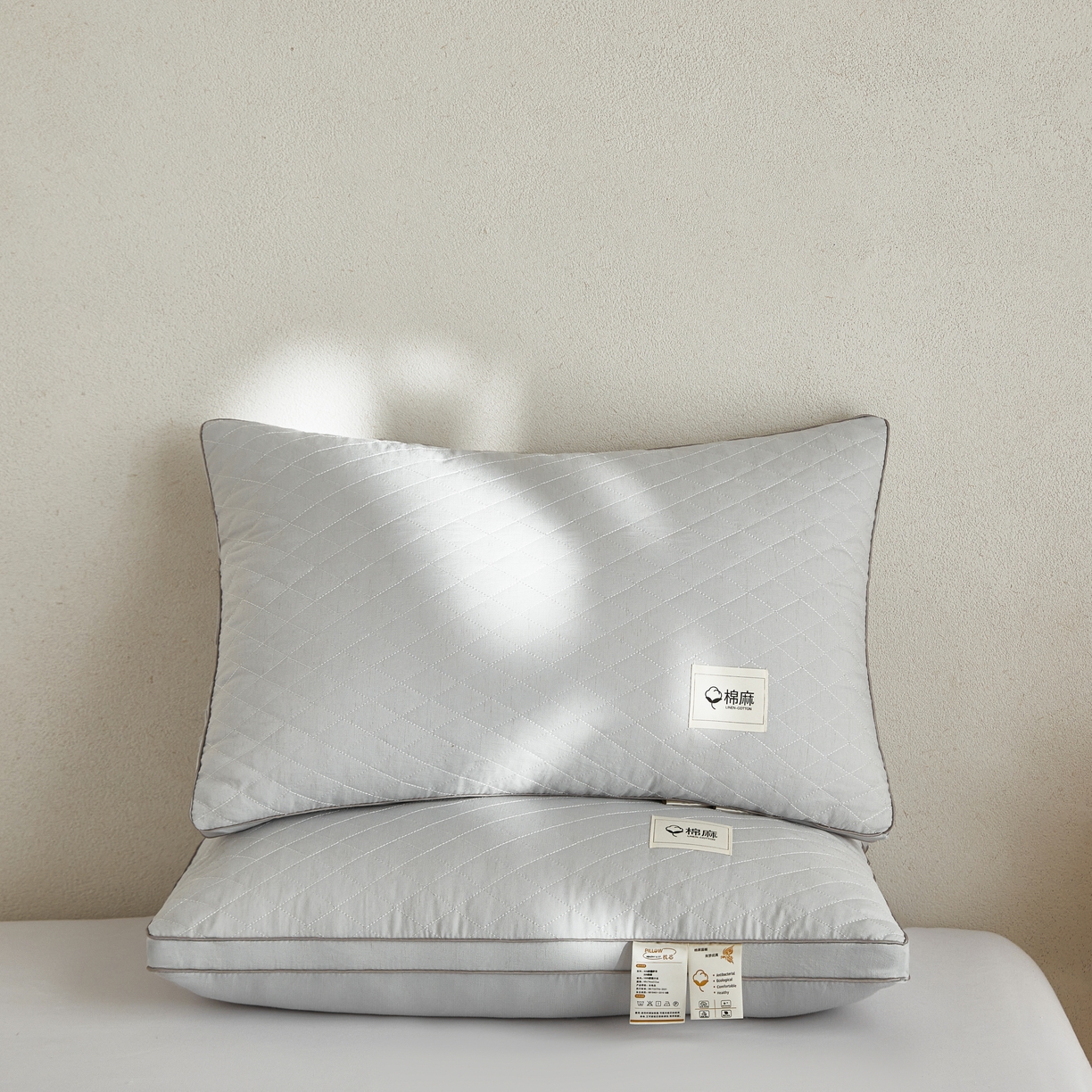 91家纺网 家纺一手货源 找家纺 云熙枕业 2026新款原生棉麻护颈枕芯枕头 灰色