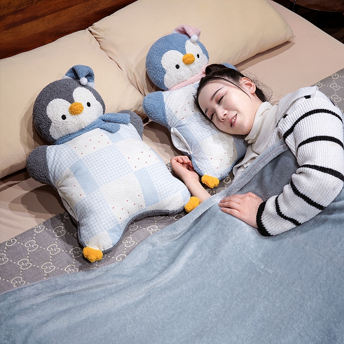 91家纺网 家纺一手货源 找家纺 仟亿莱 2025新款ins企鹅豆袋三用玩偶抱枕 三用灰色企鹅-1