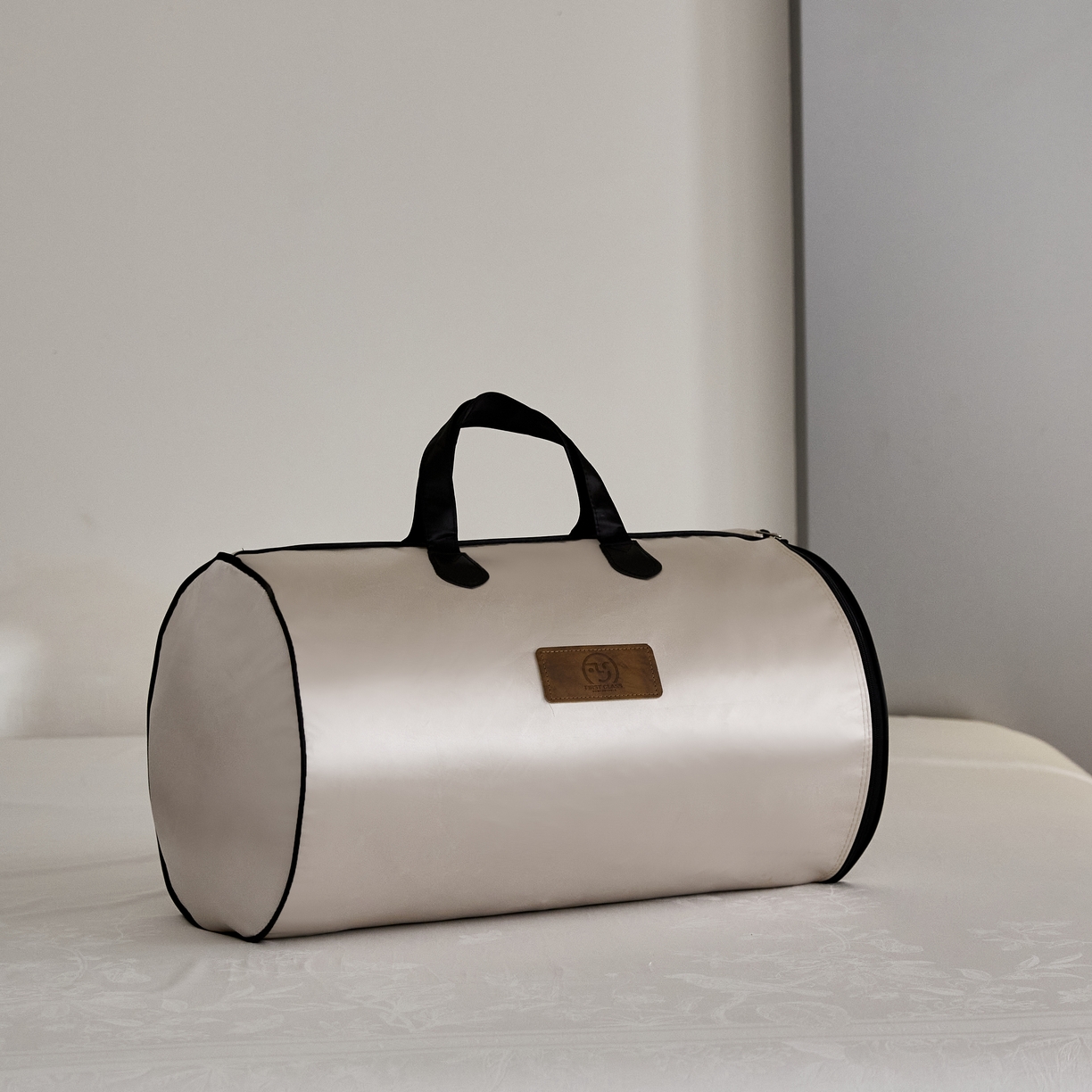 91家纺网 家纺一手货源 找家纺 （总）头等舱 2025新款天棉缎大提花55莱赛尔大豆7A抗菌秋冬被(空境图）