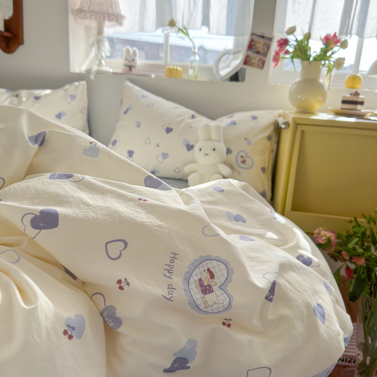 91家纺网 家纺一手货源 找家纺 金梦拉家纺 2026新款春夏古法水洗仿棉砂洗云小棉小布袋四件套 爱心狗