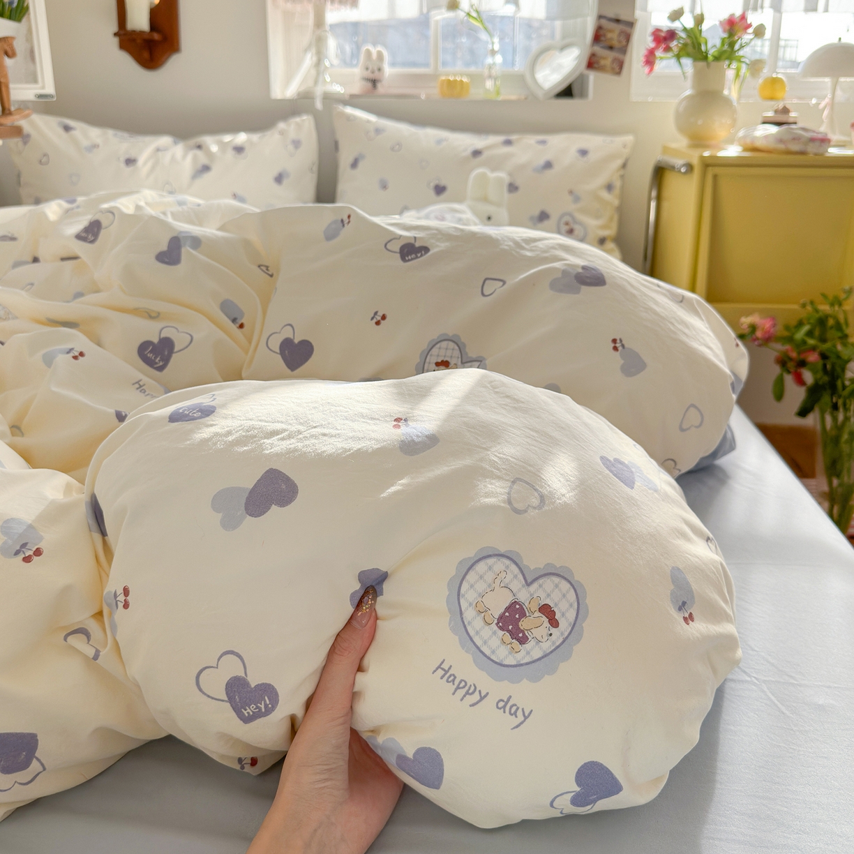 91家纺网 家纺一手货源 找家纺 金梦拉家纺 2026新款春夏古法水洗仿棉砂洗云小棉小布袋四件套 爱心狗