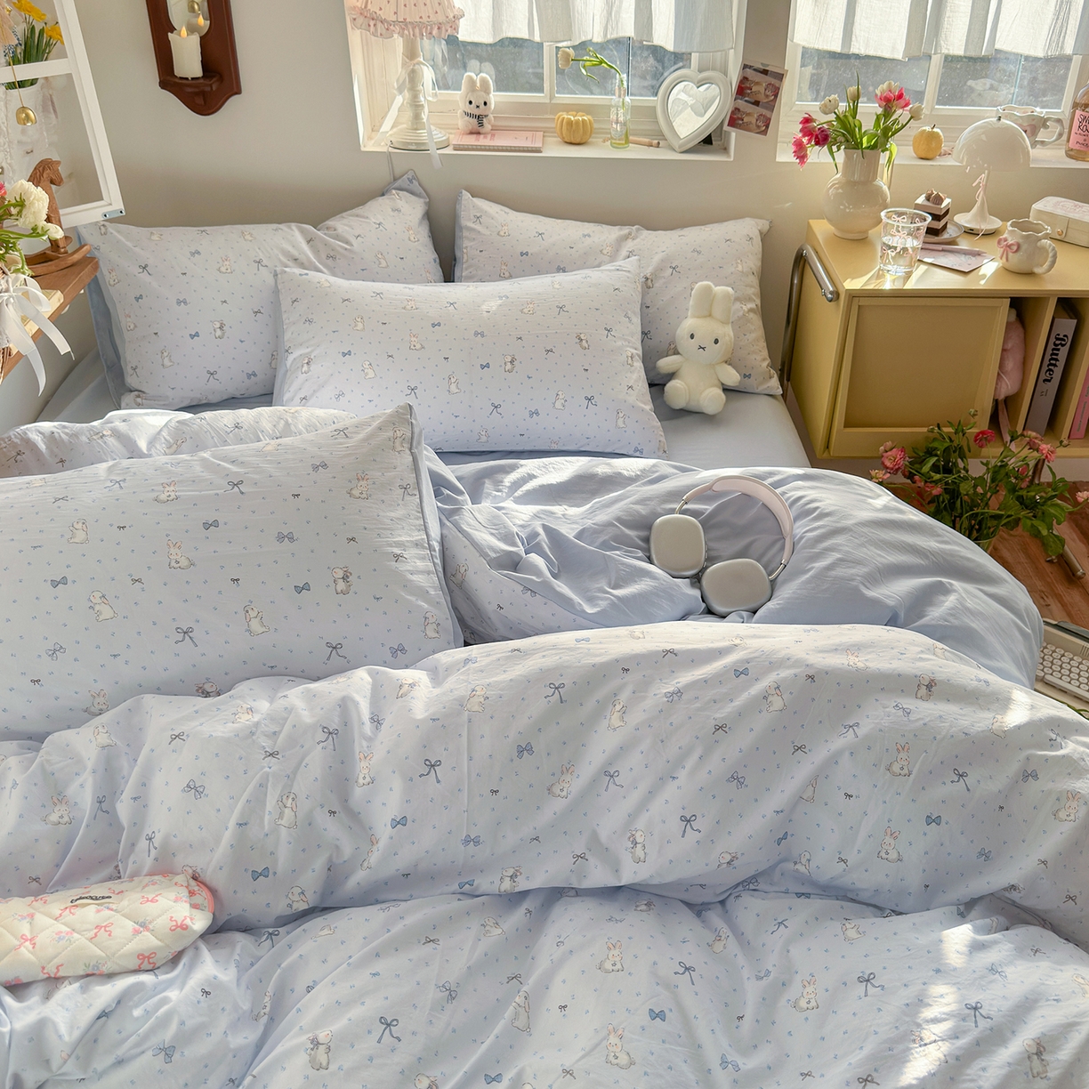 91家纺网 家纺一手货源 找家纺 金梦拉家纺 2026新款春夏古法水洗仿棉砂洗云小棉小布袋四件套 蓝小兔