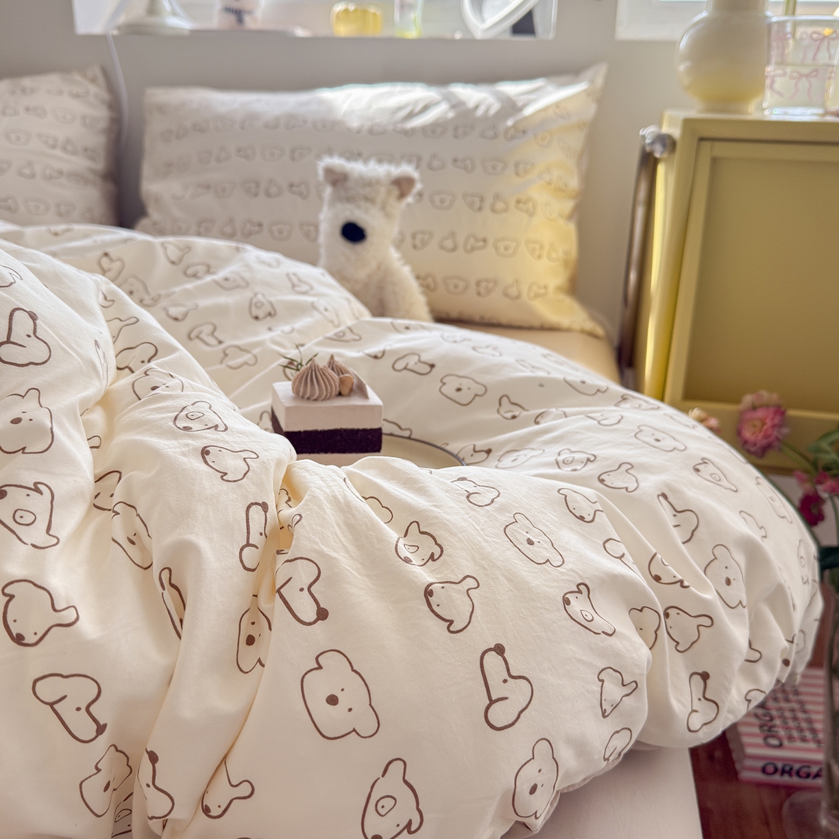 91家纺网 家纺一手货源 找家纺 金梦拉家纺 2026新款春夏古法水洗仿棉砂洗云小棉小布袋四件套 线条狗狗