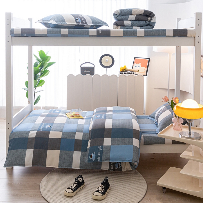 91家纺网 家纺一手货源 找家纺 简冠 开学季2025植物羊绒学生宿舍上下铺学生三件套学生床垫被子被芯大礼包 绅士范