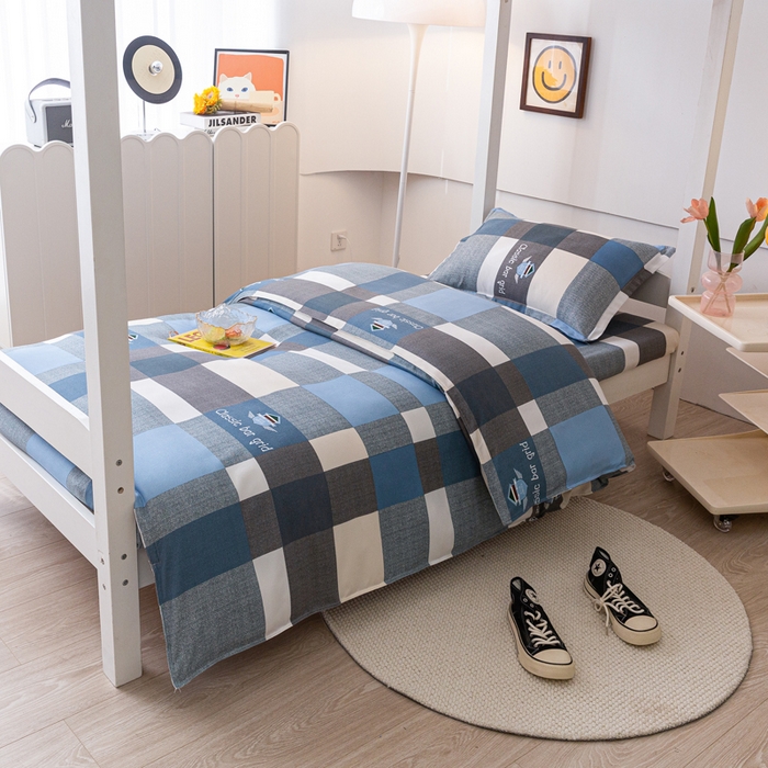 91家纺网 家纺一手货源 找家纺 简冠 开学季2025植物羊绒学生宿舍上下铺学生三件套学生床垫被子被芯大礼包 绅士范