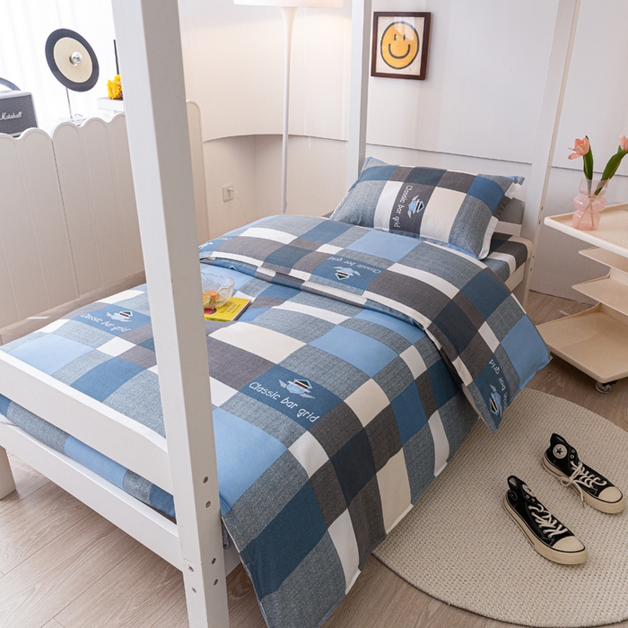 91家纺网 家纺一手货源 找家纺 简冠 开学季2025植物羊绒学生宿舍上下铺学生三件套学生床垫被子被芯大礼包 绅士范