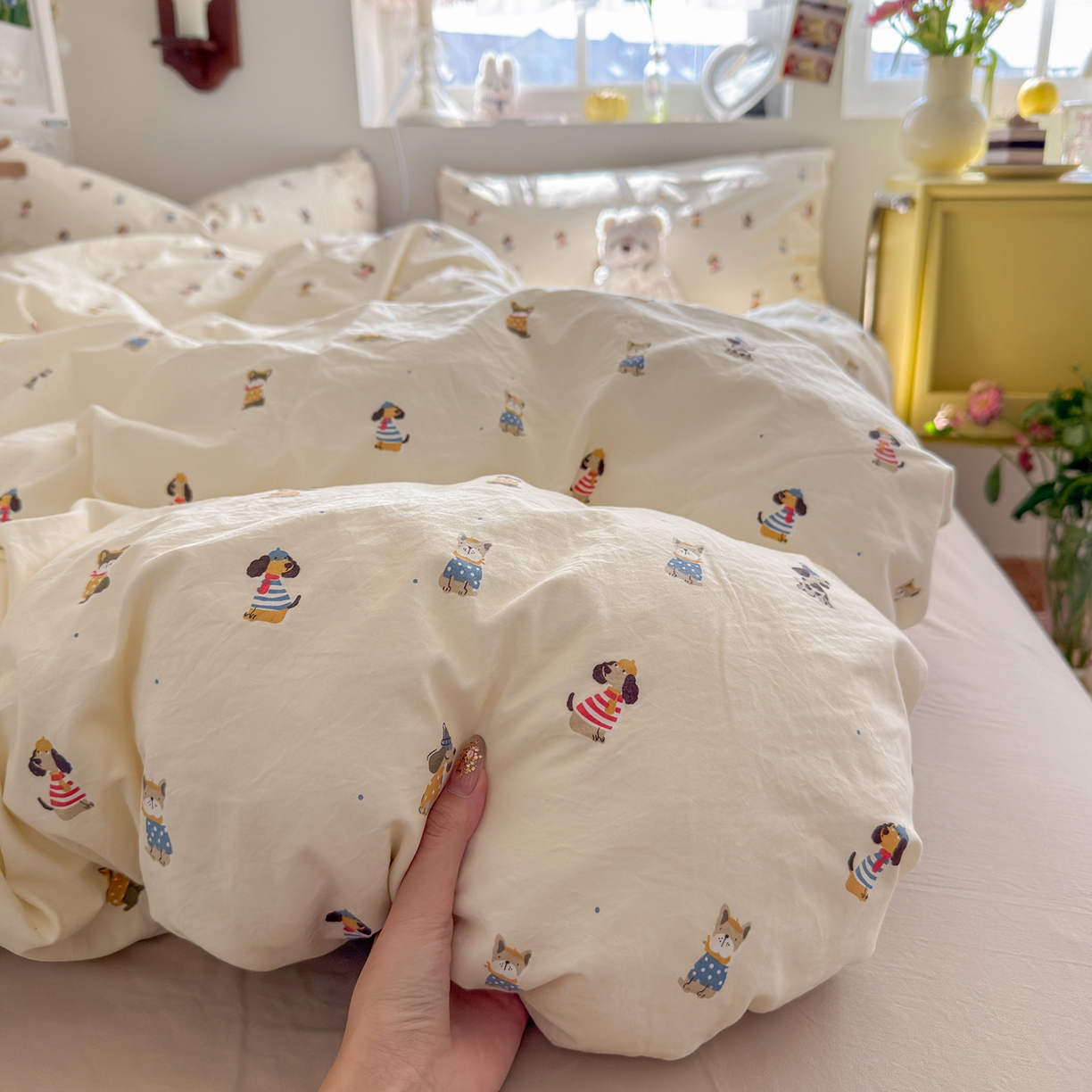 91家纺网 家纺一手货源 找家纺 金梦拉家纺 2026新款春夏古法水洗仿棉砂洗云小棉小布袋四件套 狗狗聚会