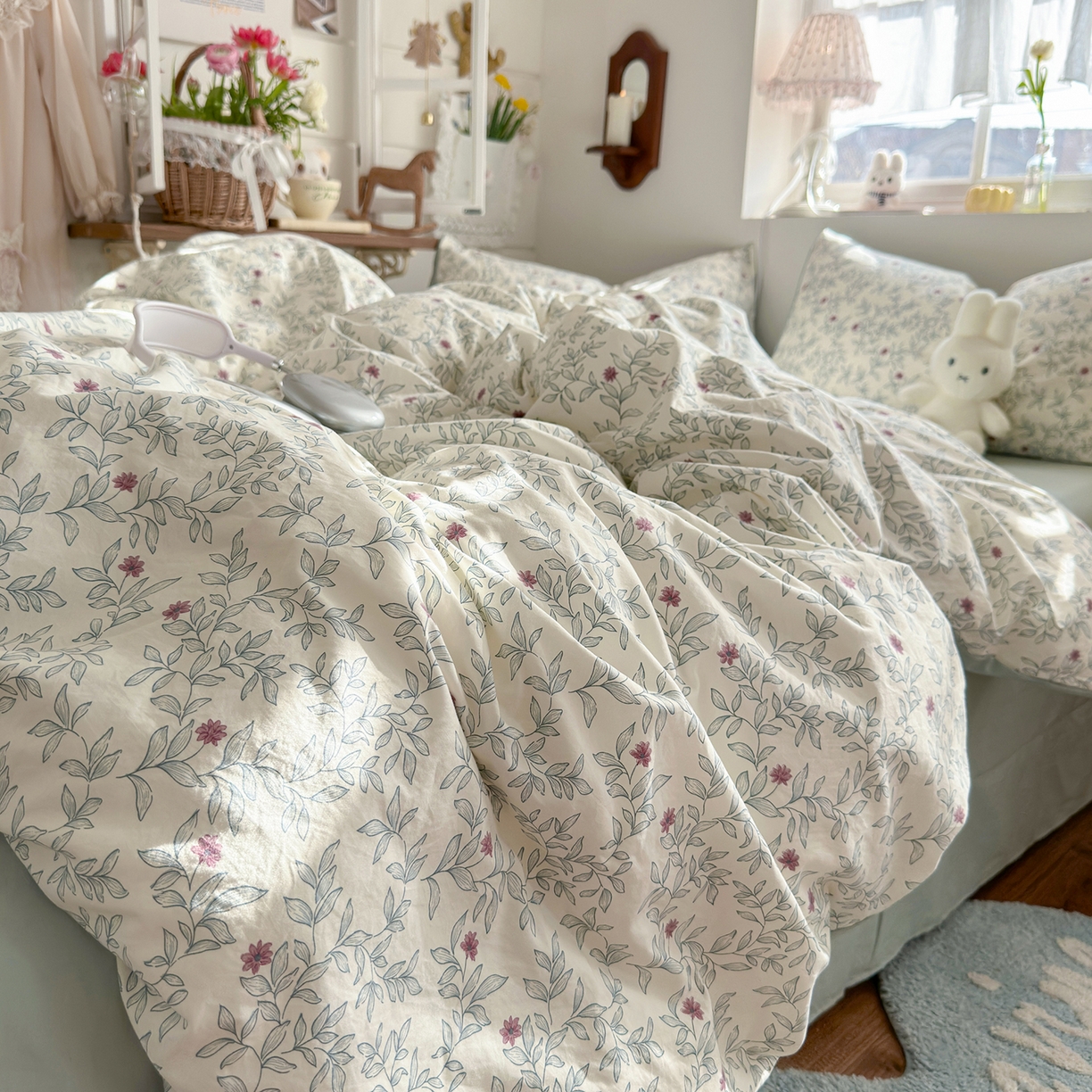 91家纺网 家纺一手货源 找家纺 金梦拉家纺 2026新款春夏古法水洗仿棉砂洗云小棉小布袋四件套 山月铃兰