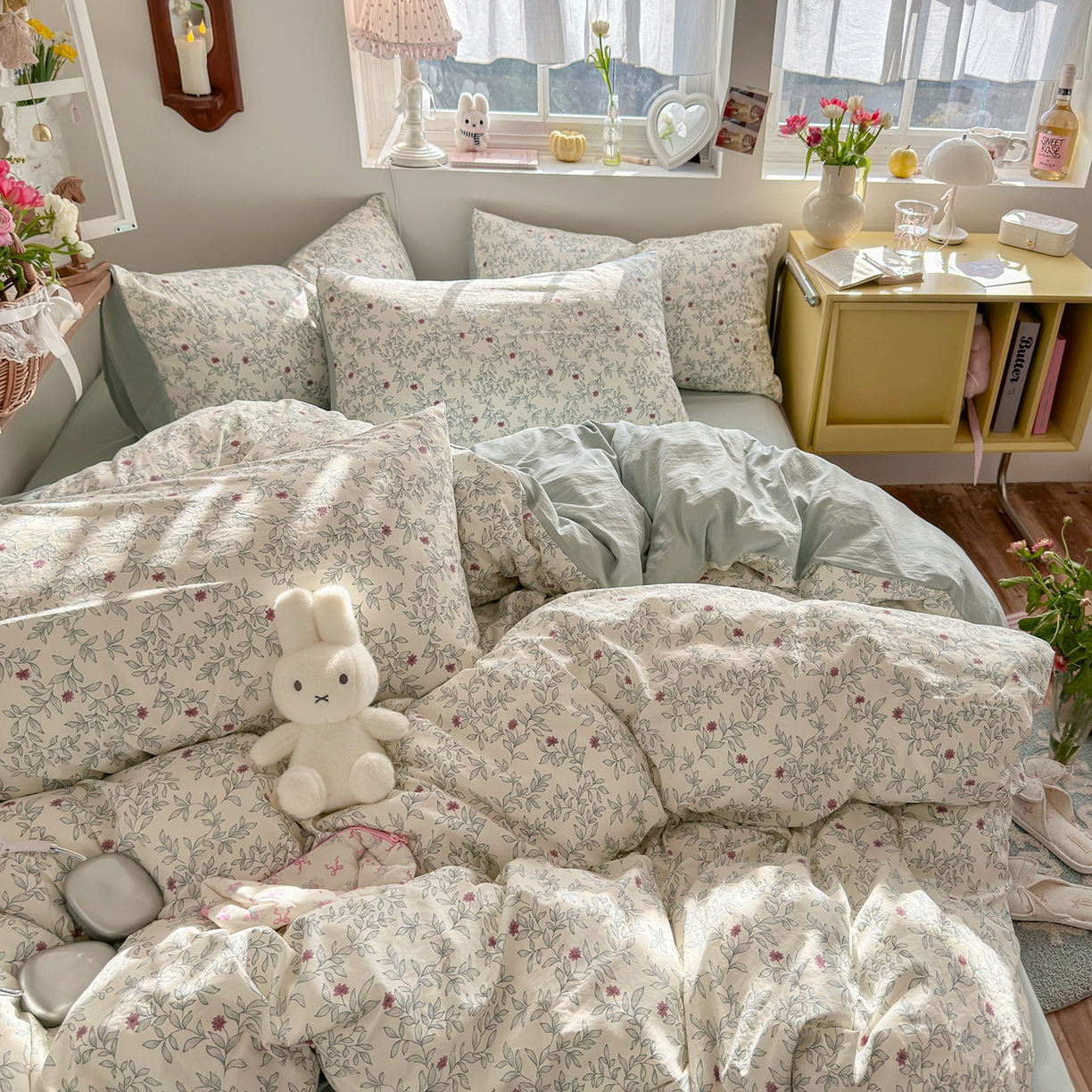 91家纺网 家纺一手货源 找家纺 金梦拉家纺 2026新款春夏古法水洗仿棉砂洗云小棉小布袋四件套 山月铃兰