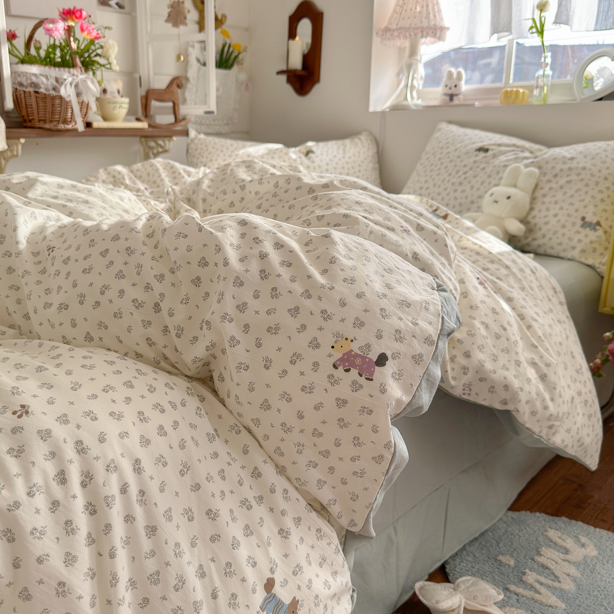 91家纺网 家纺一手货源 找家纺 金梦拉家纺 2026新款春夏古法水洗仿棉砂洗云小棉小布袋四件套 碎花萌狗