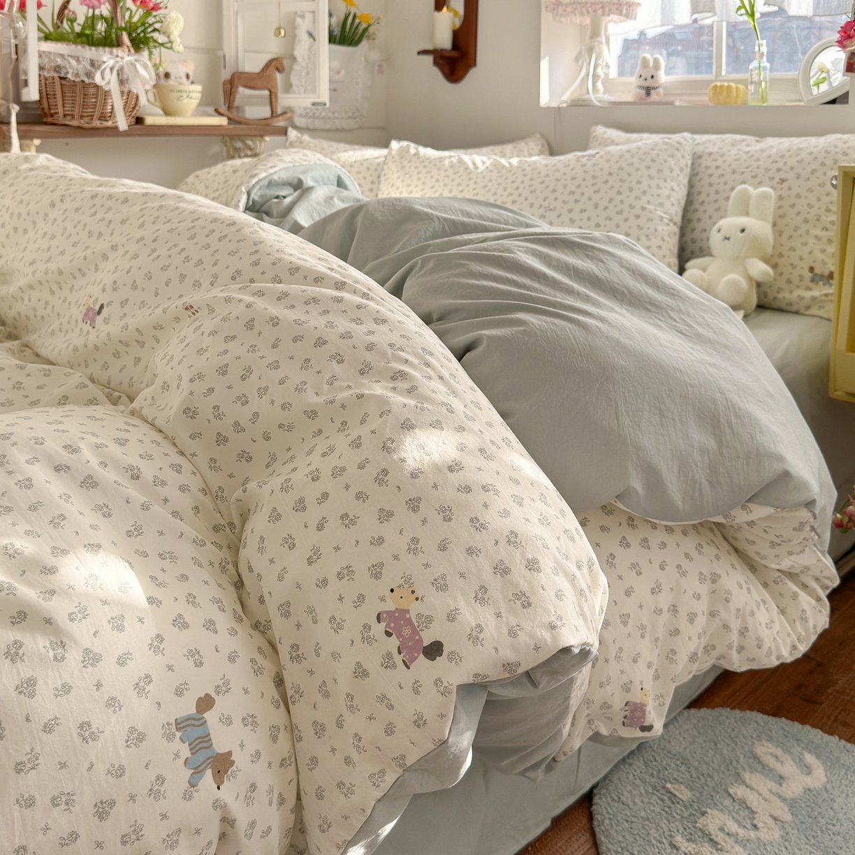 91家纺网 家纺一手货源 找家纺 金梦拉家纺 2026新款春夏古法水洗仿棉砂洗云小棉小布袋四件套 碎花萌狗