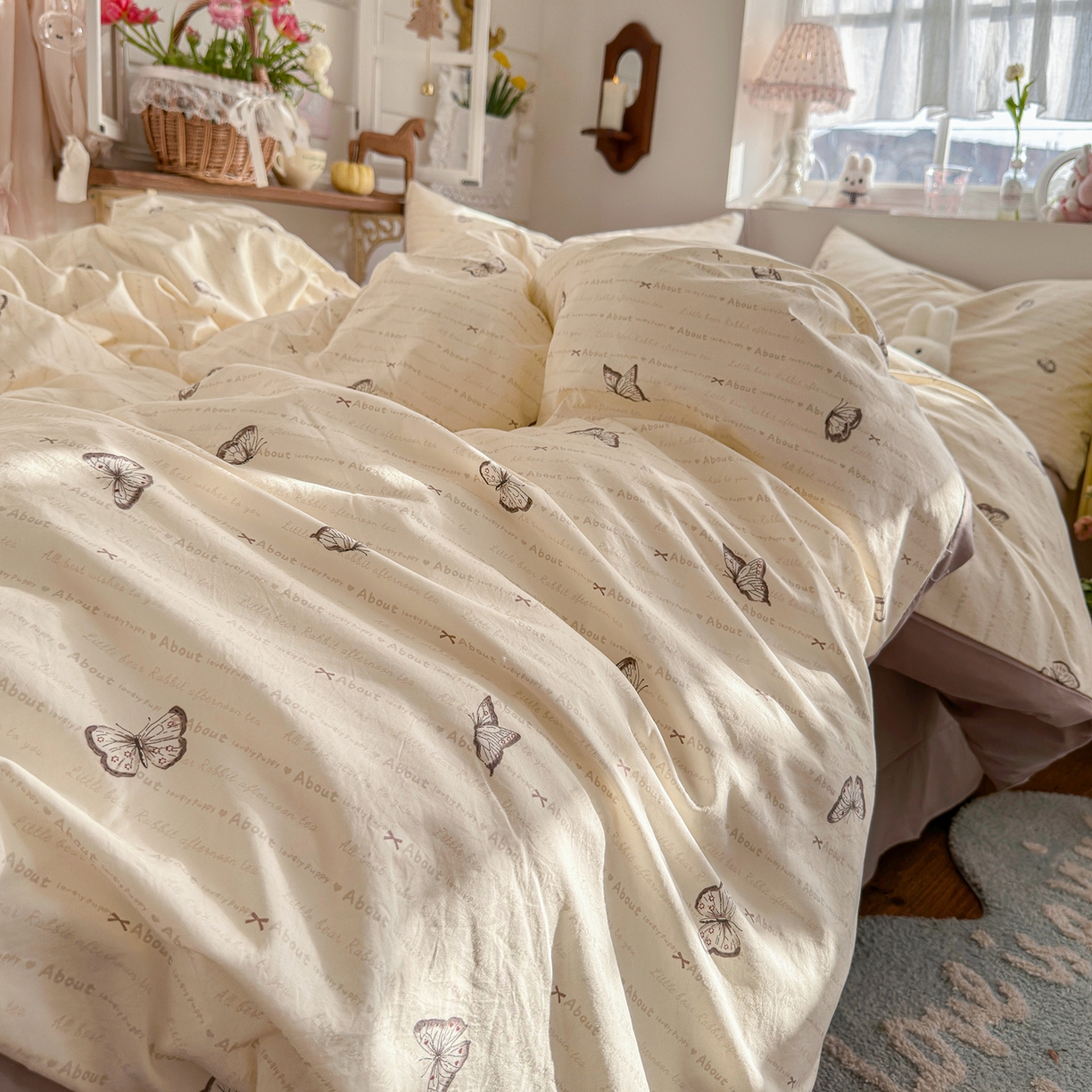 91家纺网 家纺一手货源 找家纺 金梦拉家纺 2026新款春夏古法水洗仿棉砂洗云小棉小布袋四件套 蝶舞飞