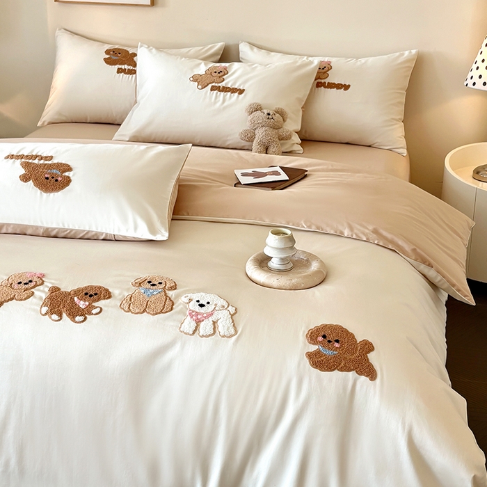 91家纺网 家纺一手货源 找家纺 618家纺 2026新款A类100支全棉纯棉毛巾绣花四件套-泰迪系列 泰迪-米咖