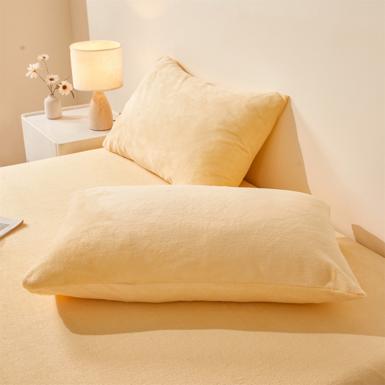 91家纺网 家纺一手货源 找家纺 卡诗兰家纺 2026新款单层牛奶绒床笠 虎皮黄