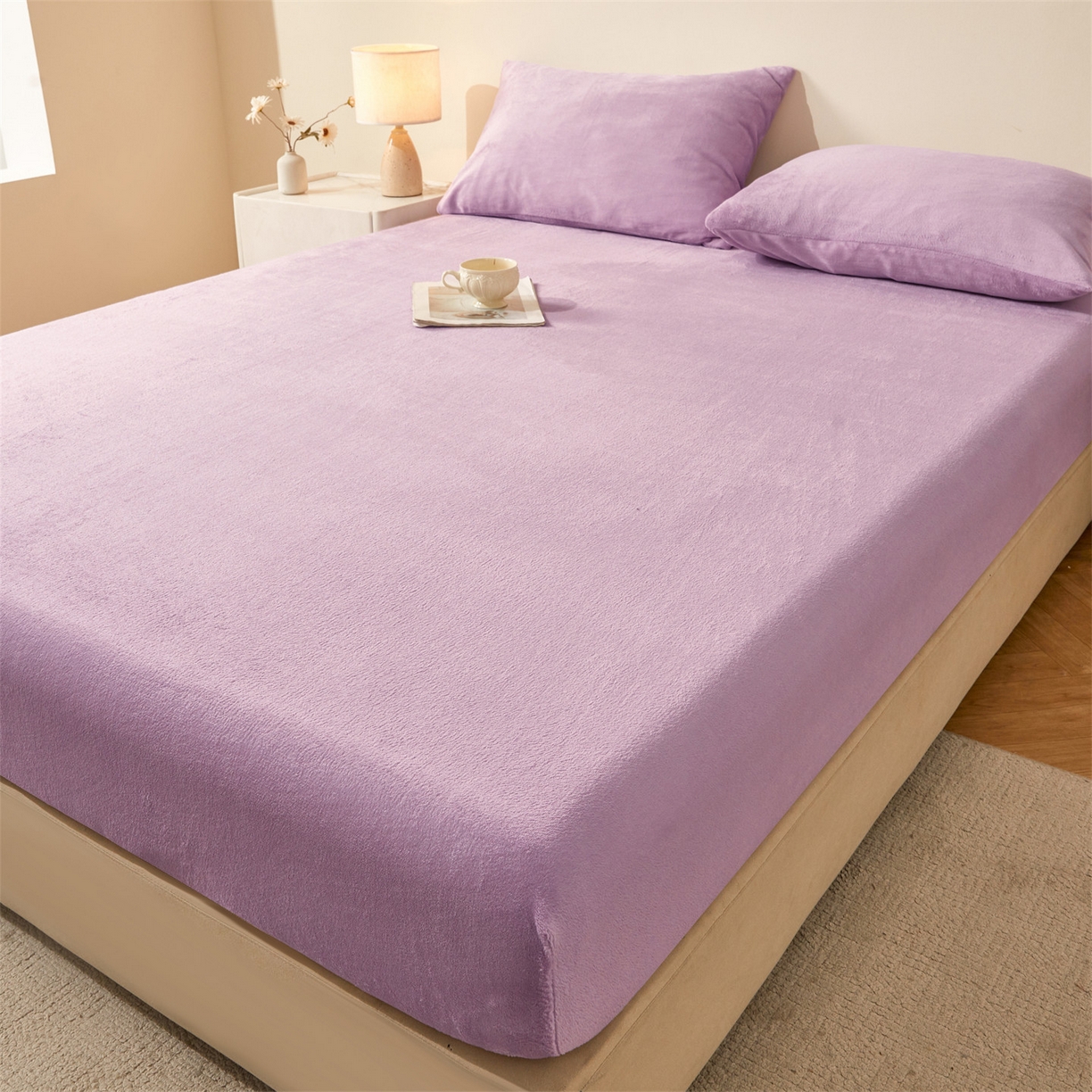 91家纺网 家纺一手货源 找家纺 卡诗兰家纺 2026新款单层牛奶绒床笠 兰花紫