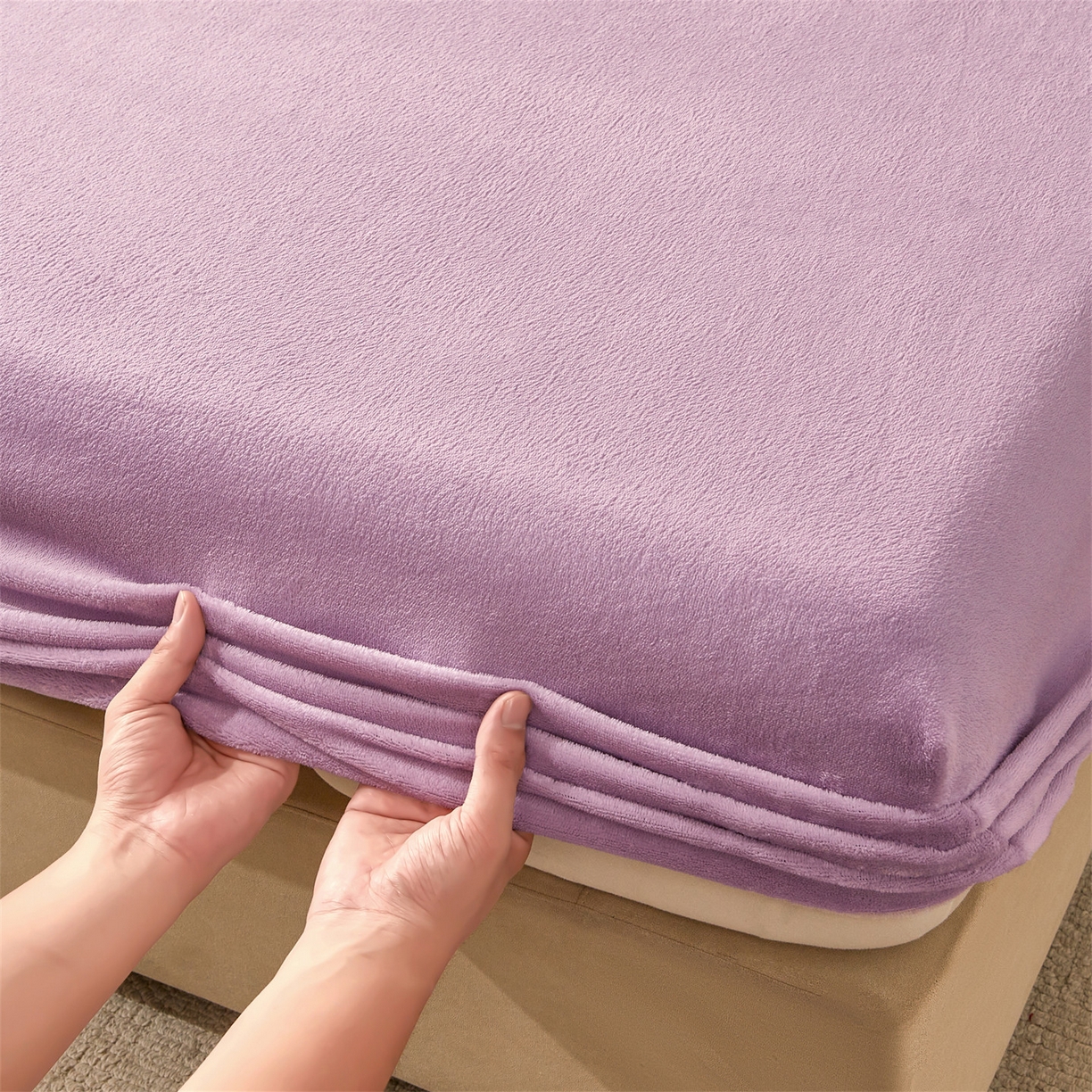 91家纺网 家纺一手货源 找家纺 卡诗兰家纺 2026新款单层牛奶绒床笠 兰花紫