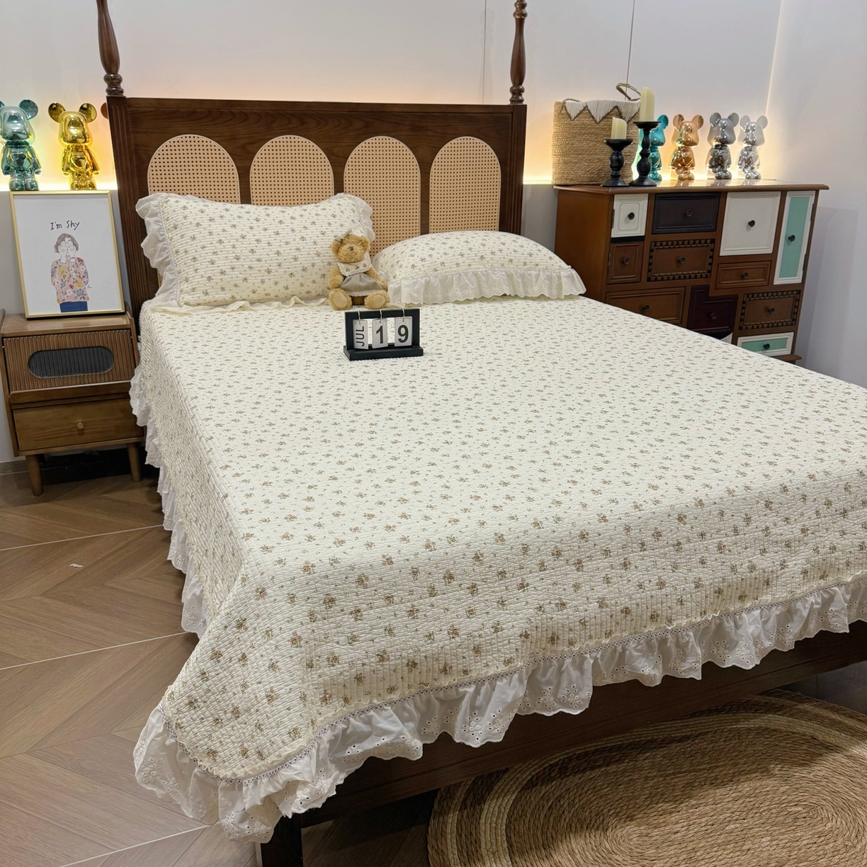 91家纺网 家纺一手货源 找家纺 床盖工厂店 2025新款法式双面全面填充棉花床盖三件套 芊芊花海