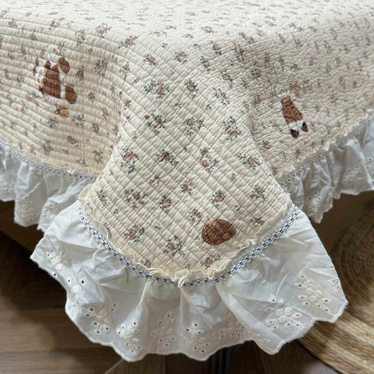 91家纺网 家纺一手货源 找家纺 床盖工厂店 2025新款法式双面全面填充棉花床盖三件套 南瓜甜心