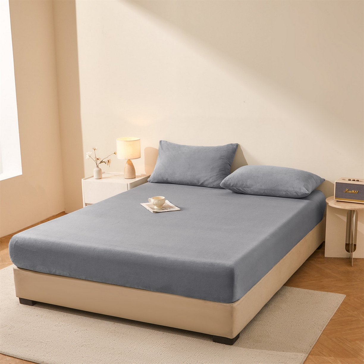 91家纺网 家纺一手货源 找家纺 卡诗兰家纺 2026新款单层牛奶绒床笠 玛瑙灰