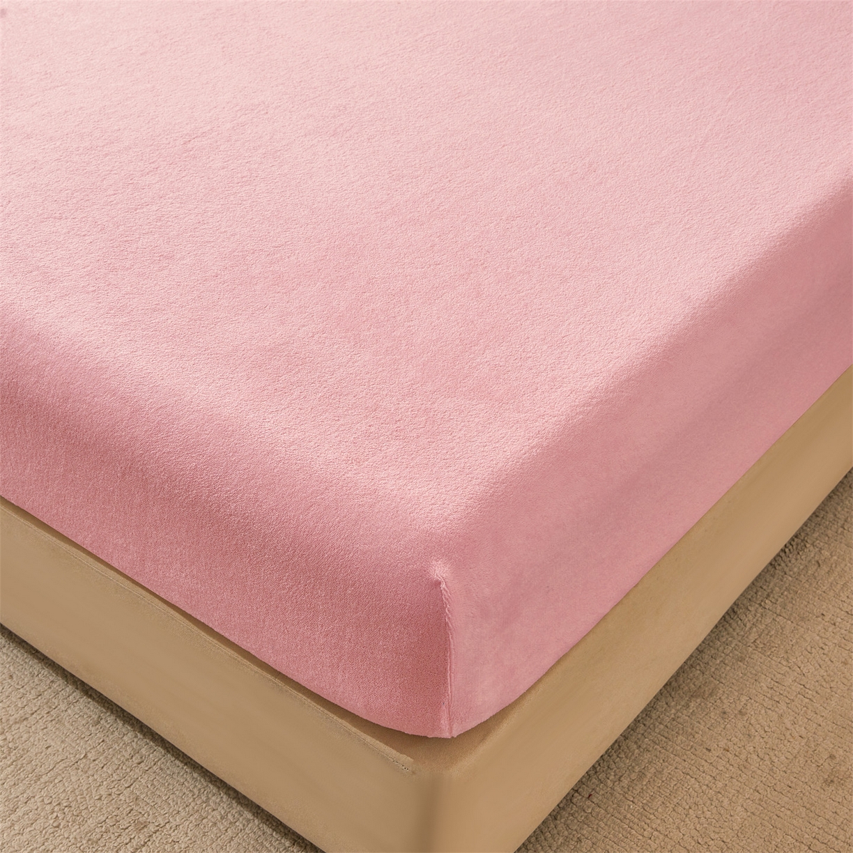 91家纺网 家纺一手货源 找家纺 卡诗兰家纺 2026新款单层牛奶绒床笠 梦幻粉